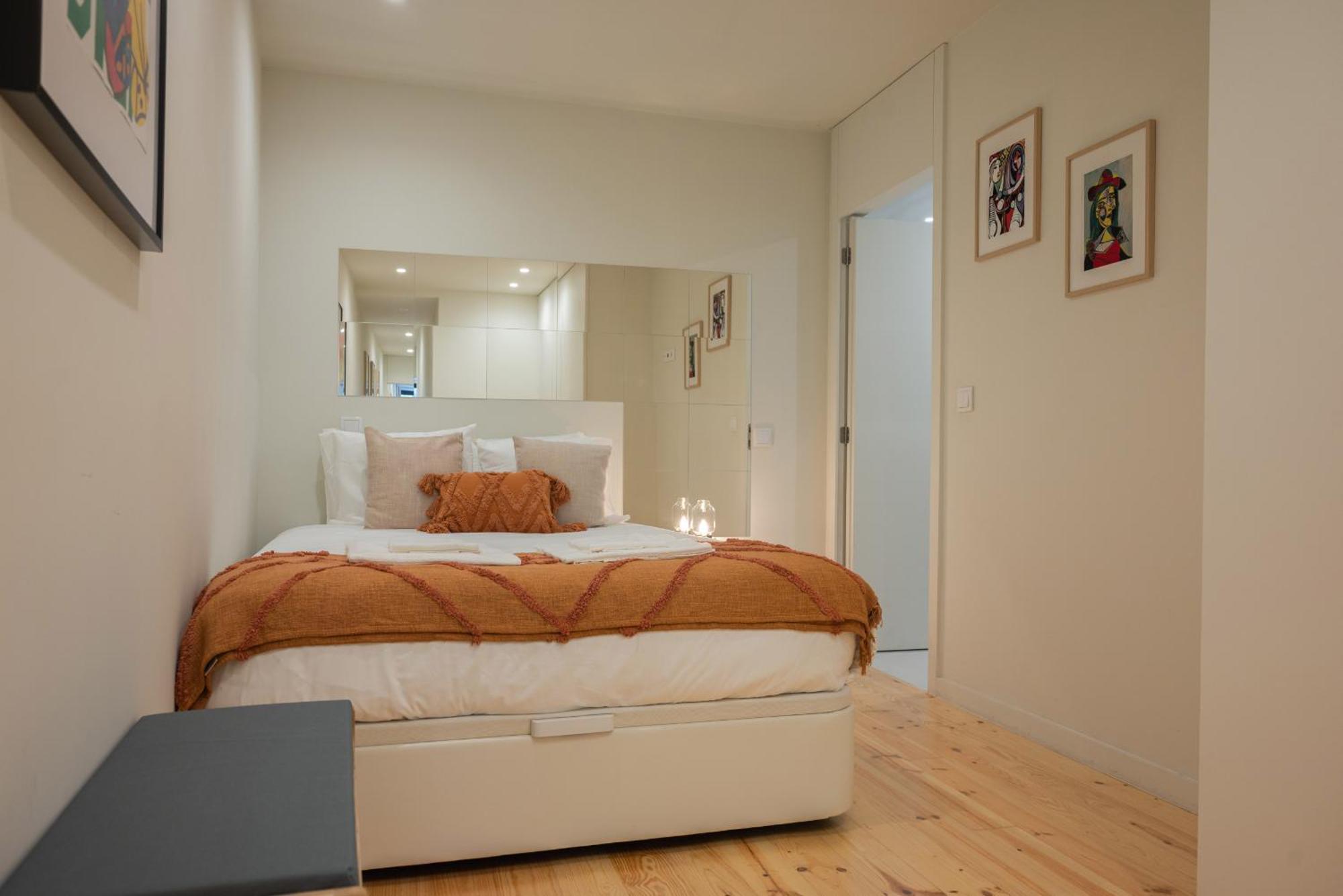Cosy House Downtown With Swimming Pool And Ac Apartamento Oporto
